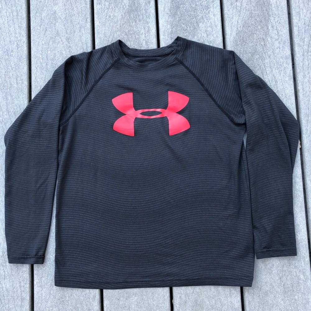 Under Armour Long Sleeve Black T-Shirt